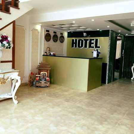 Elly Hotel Hanoï Extérieur photo
